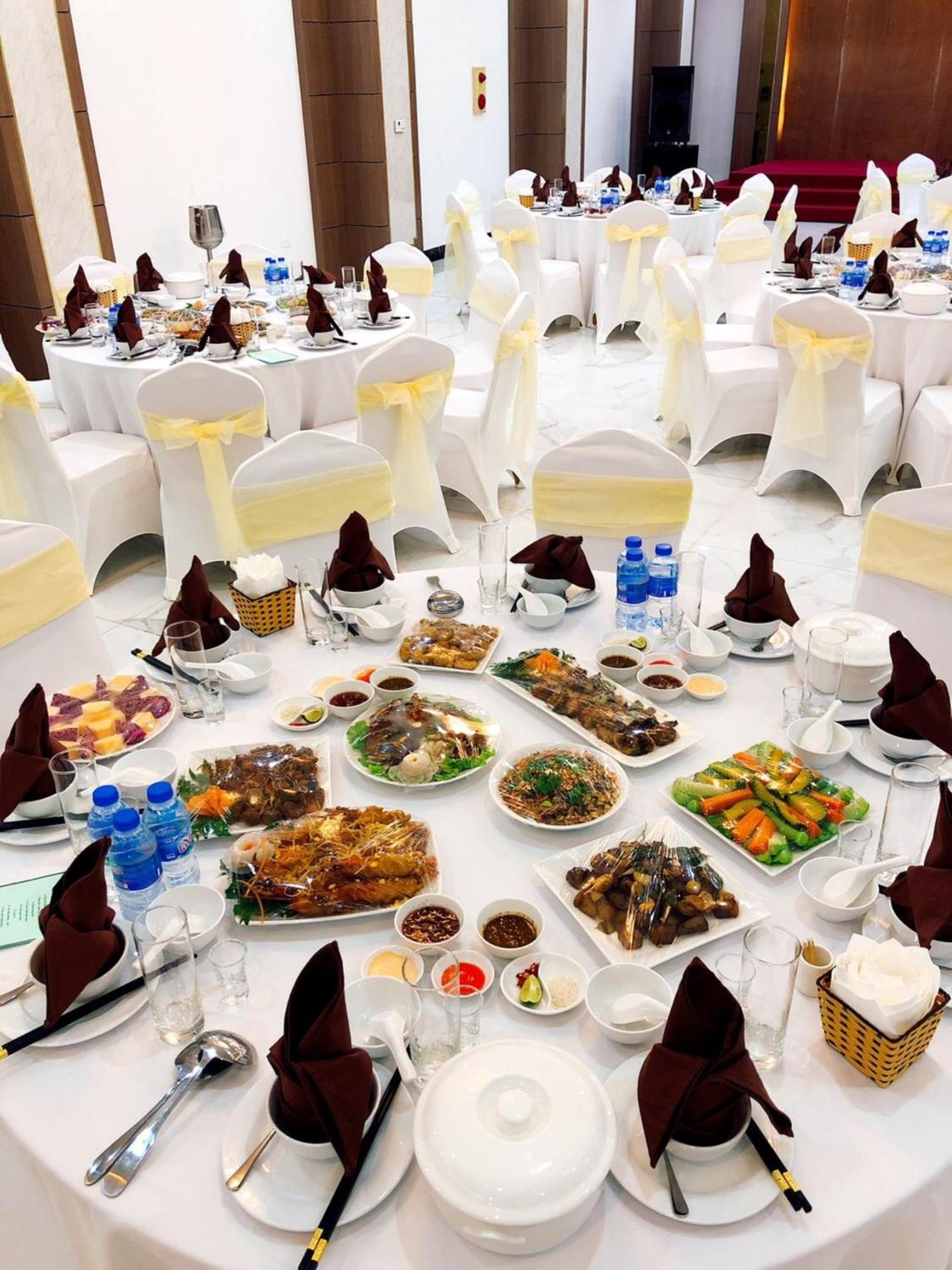 Hoa Hong Hotel Son La Eksteriør billede