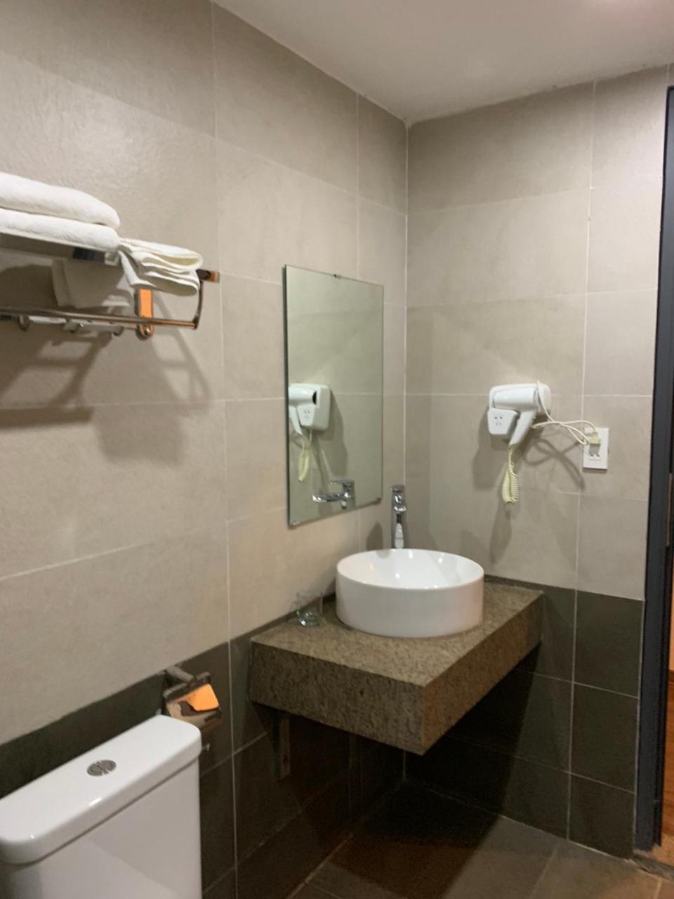 Hoa Hong Hotel Son La Eksteriør billede